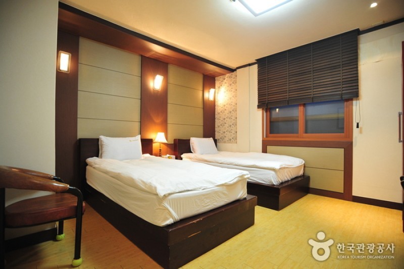 Youngbin Hotel - Goodstay 