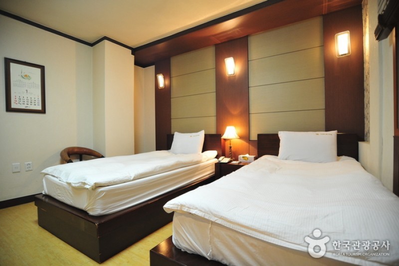 Youngbin Hotel - Goodstay 