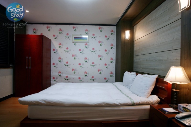 Youngbin Hotel - Goodstay 
