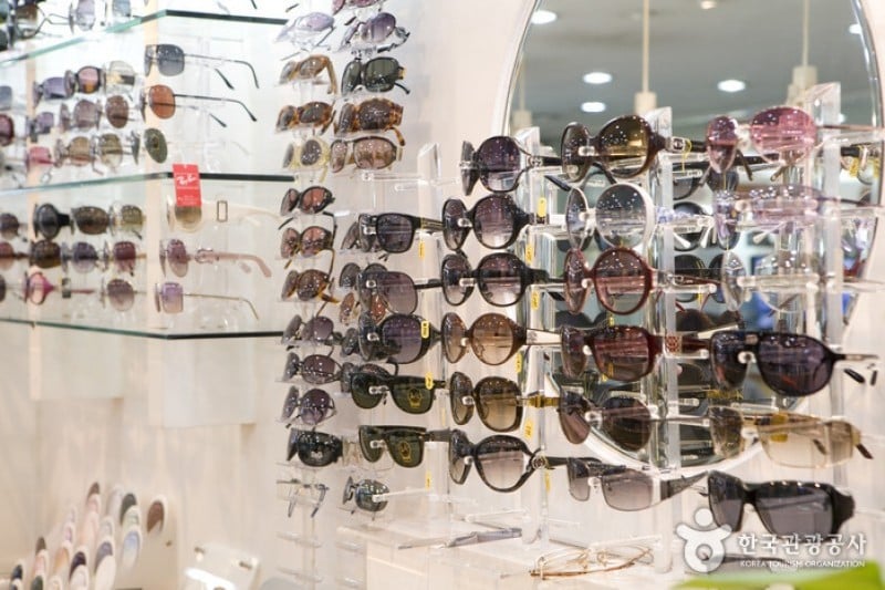 Eyedaq Optician - Myeongdong Branch  (3/9)