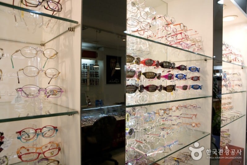 Eyedaq Optician - Myeongdong Branch  (4/9)