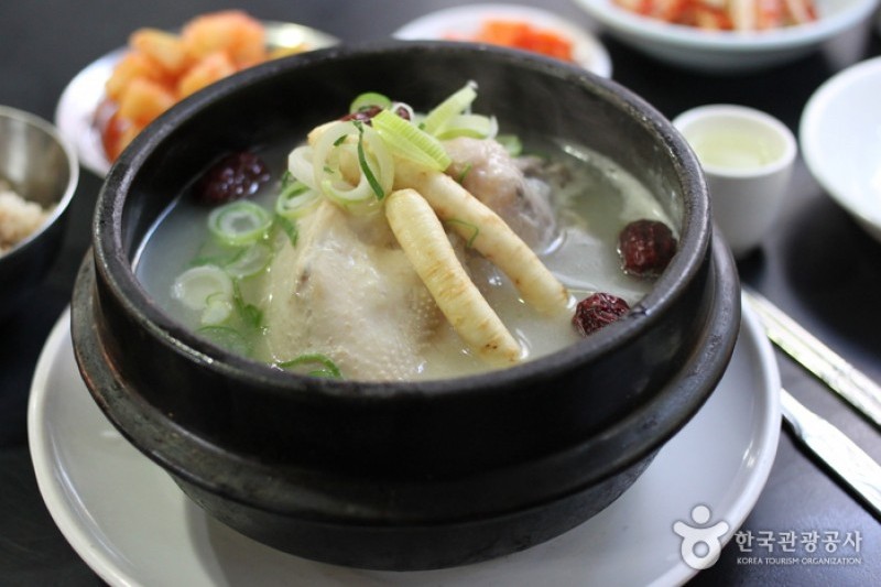 Baekje Samgyetang  (2/13)