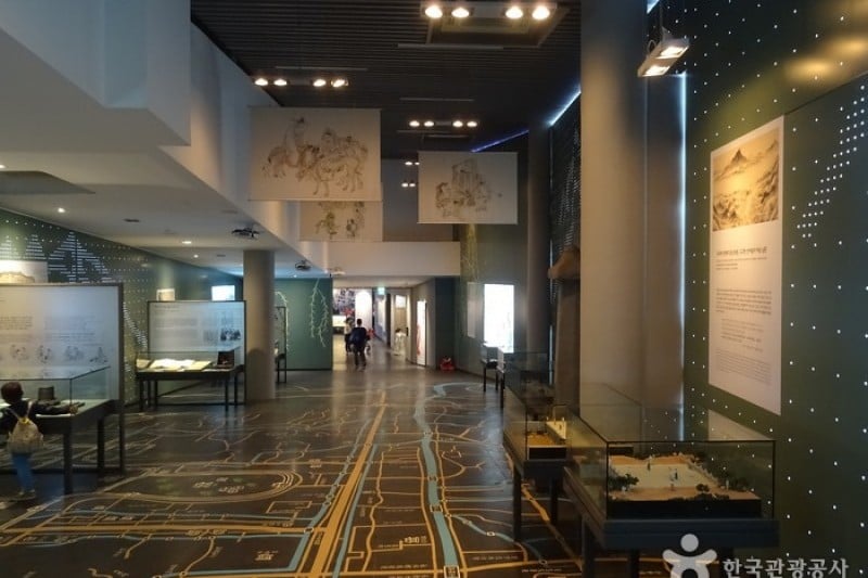 Cheonggyecheon Museum  (7/13)