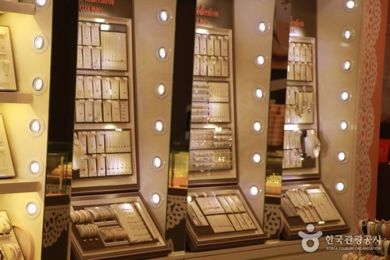 Clue - COEX Branch  (3/8)