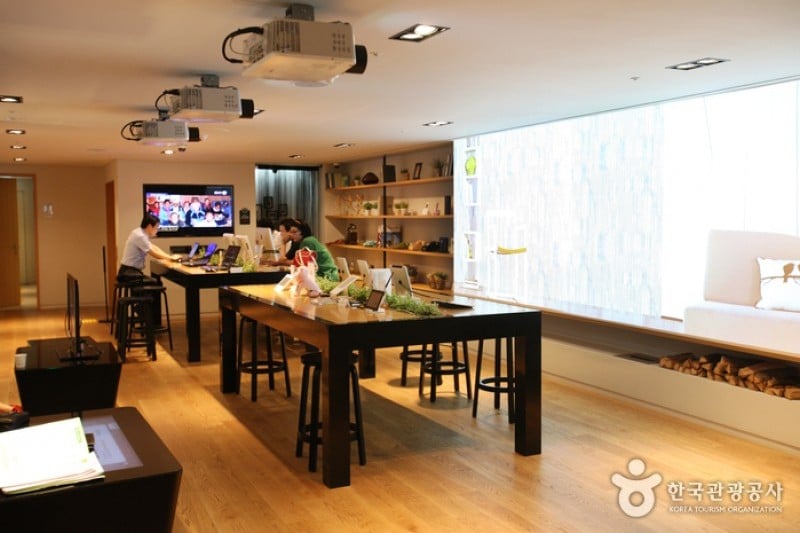 Olleh Square Dream Hall  (7/17)
