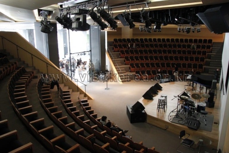 Olleh Square Dream Hall  (11/17)