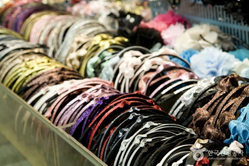 Jangan Accessory Shopping Center  (2/8)