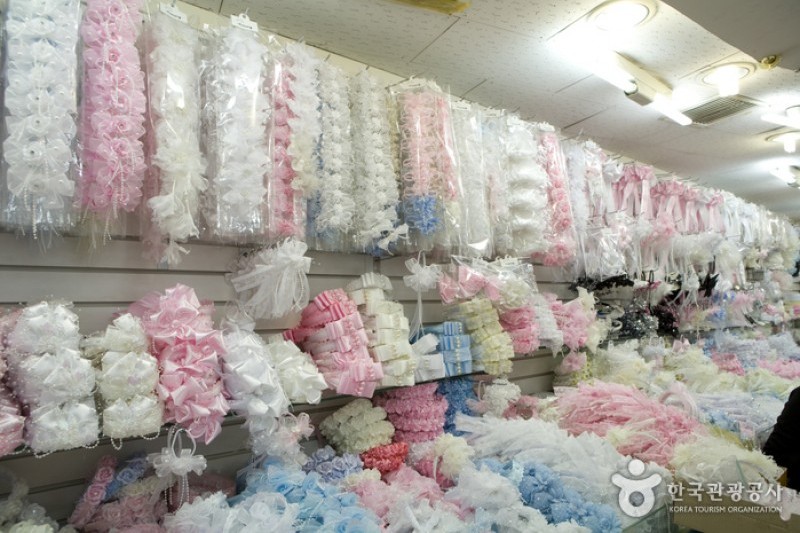 Jangan Accessory Shopping Center  (3/8)