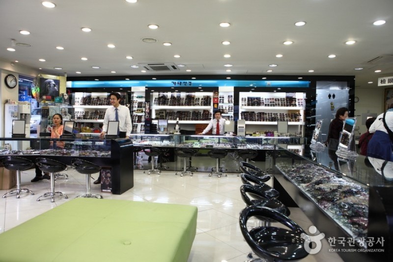 Gana Glasses - Myeong-dong 2nd Branch  (1/6)