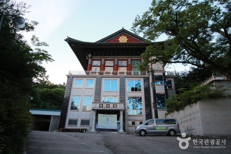 Bongwonsa Temple  (1/8)