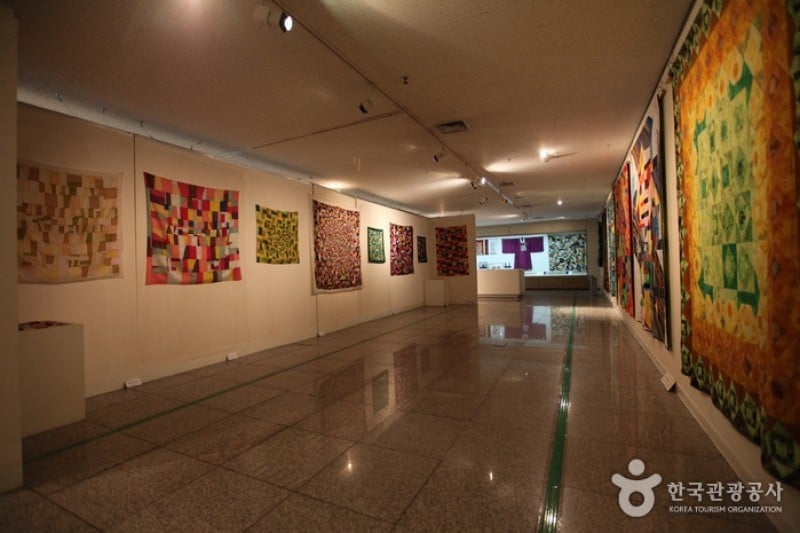 Chojun Textile &amp; Quilt Art Museum 