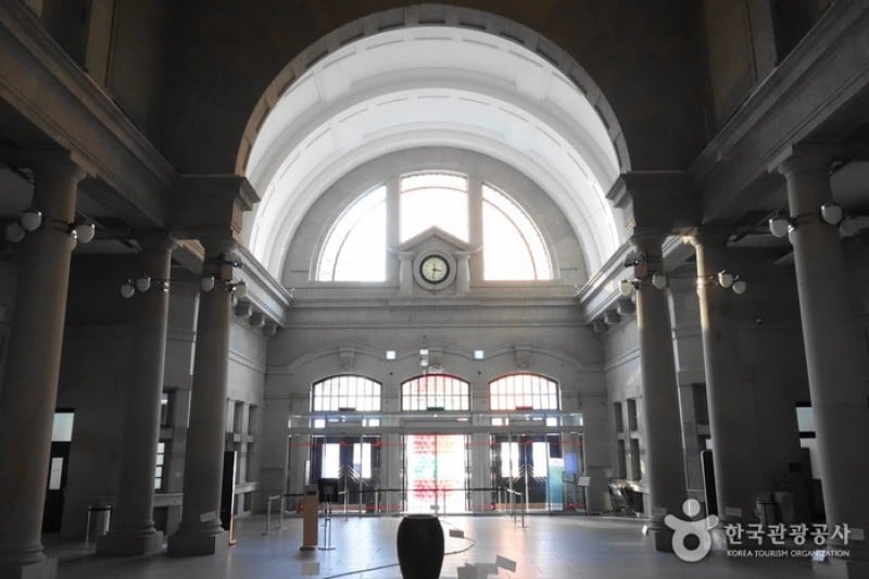 Culture Station Seoul 284(Former Seoul Station) (17/18)