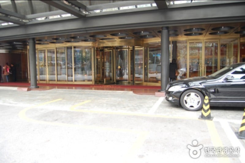 Renaissance Seoul Hotel  (12/15)