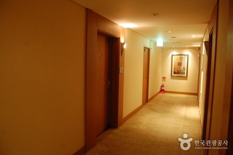 Seoul Royal Hotel  (9/34)