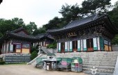 Hwagyesa Temple 