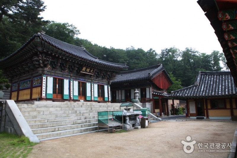 Hwagyesa Temple  (4/6)