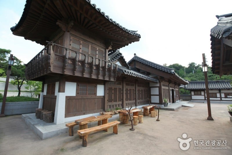 Seoul Namsan Gugakdang  (2/9)