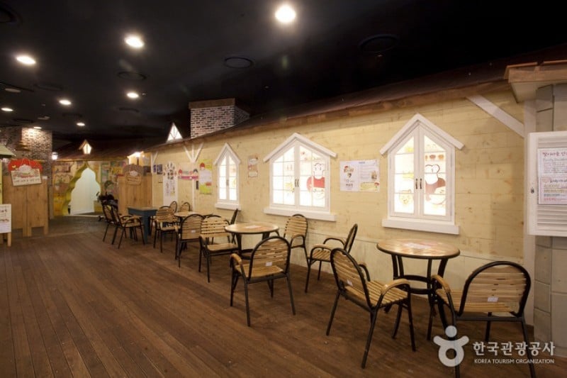 I Like Dalki((Strawberry / Kids Cafe) (3/12)