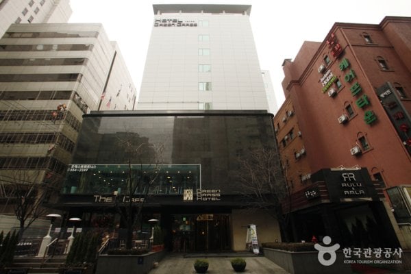 Hotel Green Grass