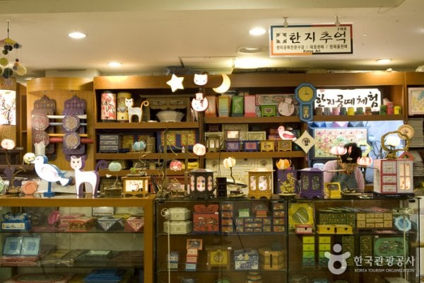 Hanji Chueok