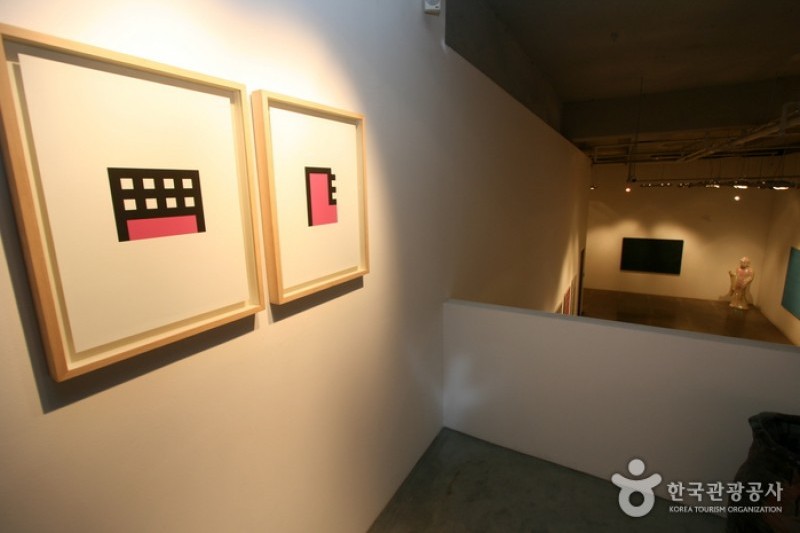 Gallery Simon  (2/4)