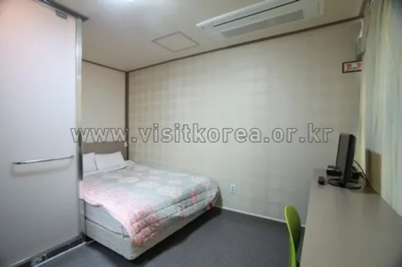 Nana Residence - Goodstay  (5/21)
