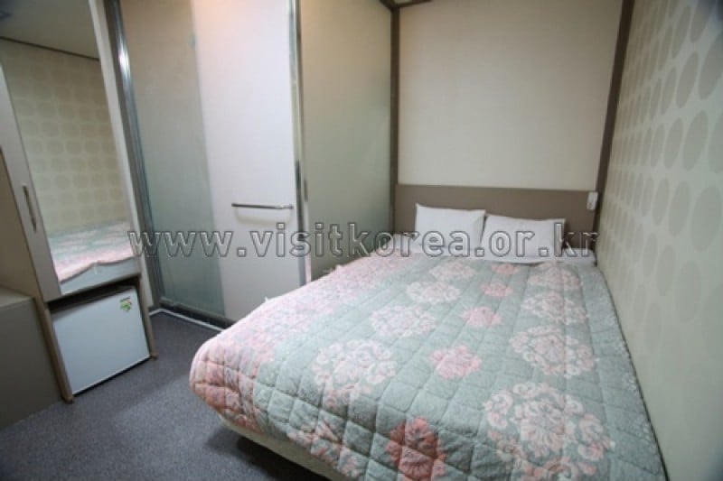 Nana Residence - Goodstay  (7/21)