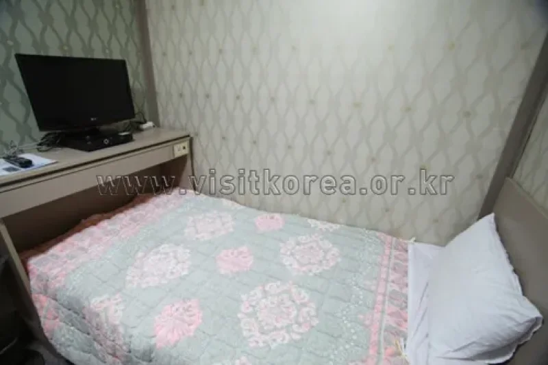 Nana Residence - Goodstay  (15/21)
