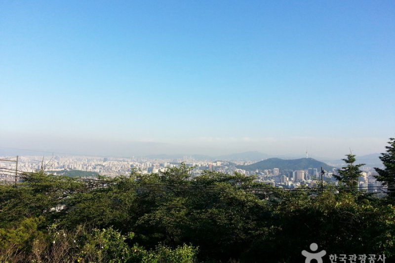 Bugak Skyway Palgakjeong Pavilion (북악스카이 팔각정) (3/13)