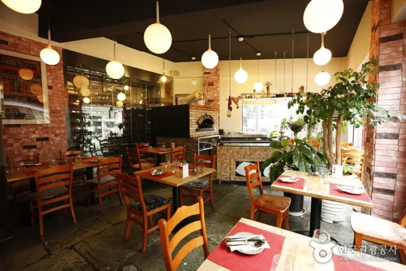 Flora - Samcheong Branch  (2/7)