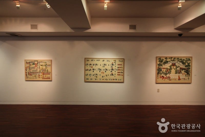 Bukchon Art Museum  (2/4)