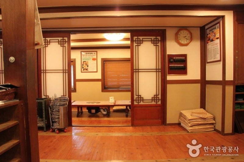 Yangmiok - Euljiro Branch (main store) (양미옥-을지로본점) (12/16)