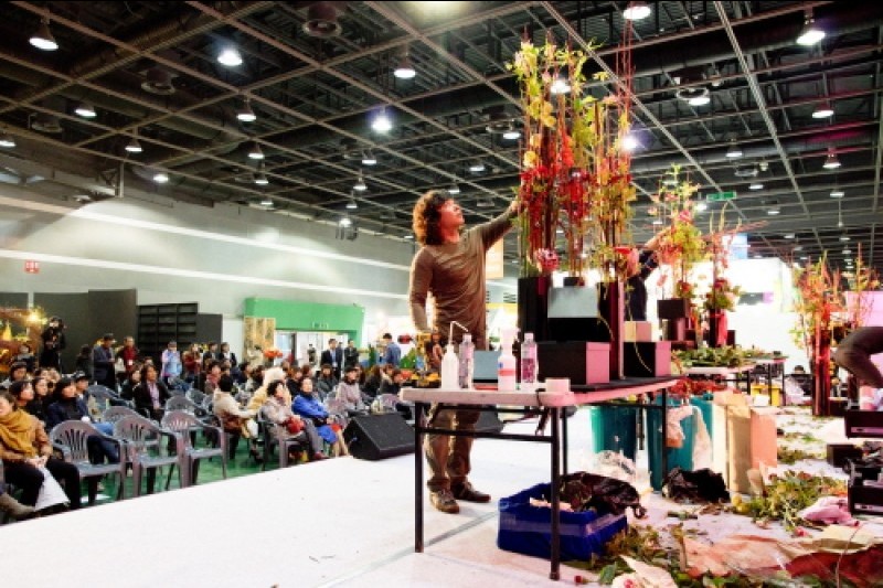 World Trade Center Chrysanthemum Festival  (3/6)