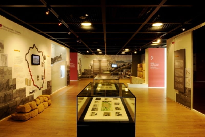 Seoul City Wall Museum  (6/10)