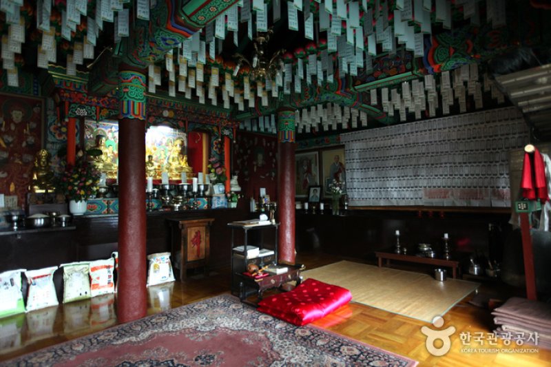 Inwangsa Temple (인왕사 (서울)) (3/17)