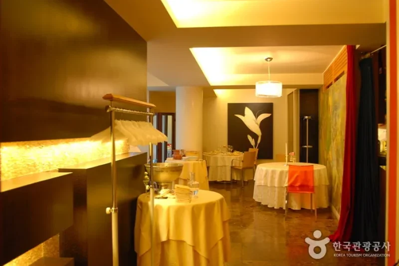 Ristorante EO  (1/8)