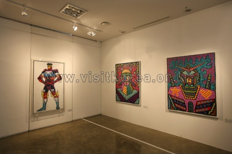 Sang Sang Tok Tok Gallery  (18/22)