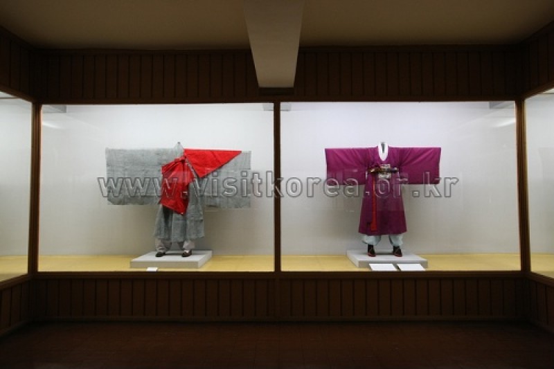 Sejong University Museum  (32/43)