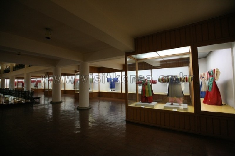 Sejong University Museum  (35/43)