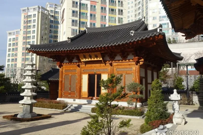 Cheongansa Temple (천간사) (6/8)