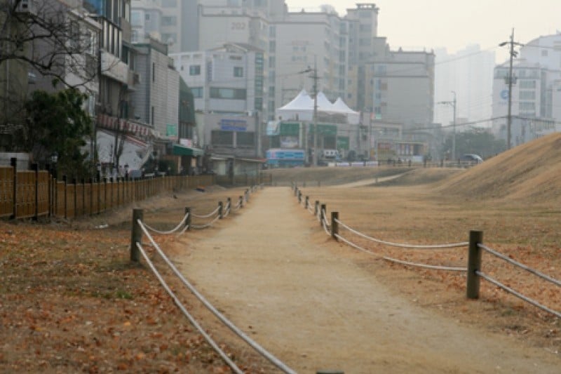 Pungnaptoseong Fortress  (11/11)