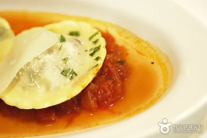 La Cucina (라쿠치나)