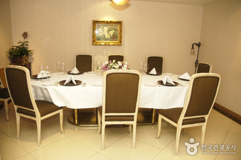 La Cucina (라쿠치나)