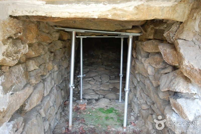 Seoul Bangidong Ancient Tombs  (15/15)