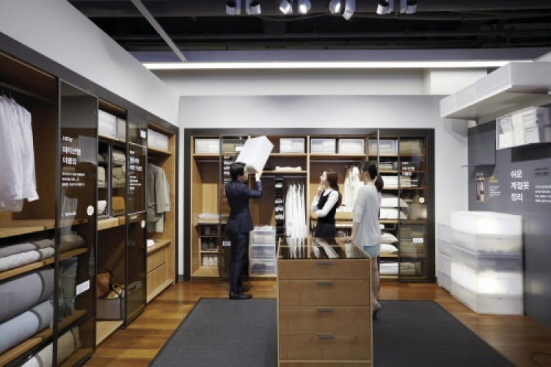 Hanssem Flagship store - Nonhyeon Branch  (3/4)