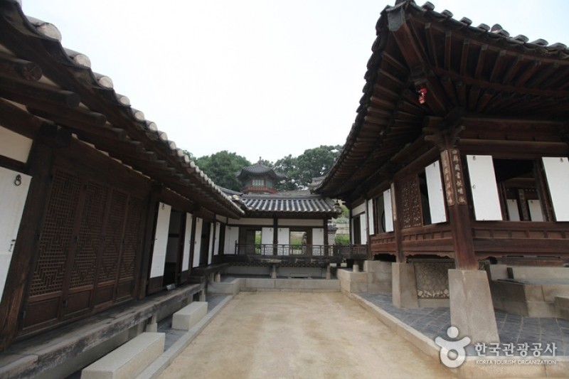 Nakseonjae Hall (낙선재) (2/20)