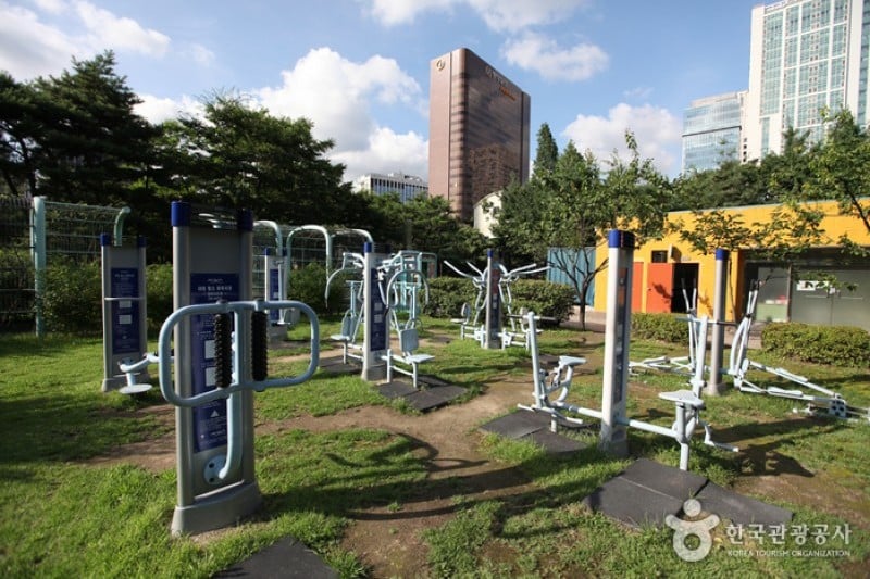 Seosomun Park  (2/3)