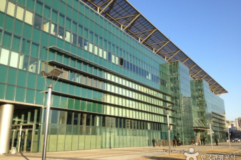 Cheongnyangni Station  (2/4)