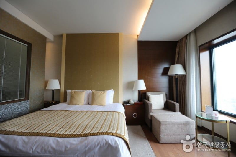 BEST WESTERN Niagara Hotel  (1/4)