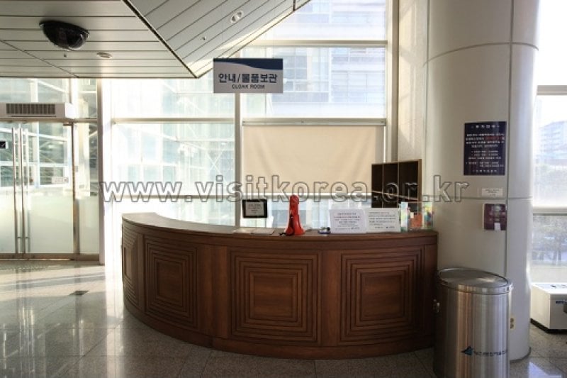 Naru Culture &amp; Arts Center (나루아트센터) (9/27)
